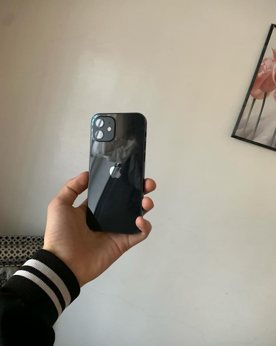 iPhone 12 128 Go occasion — photo 1