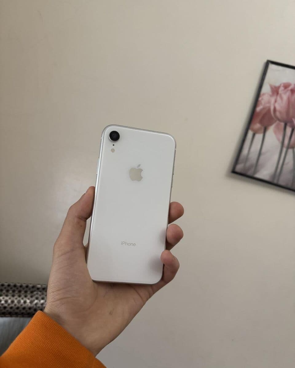 iPhone XR 64 Go occasion — photo 1